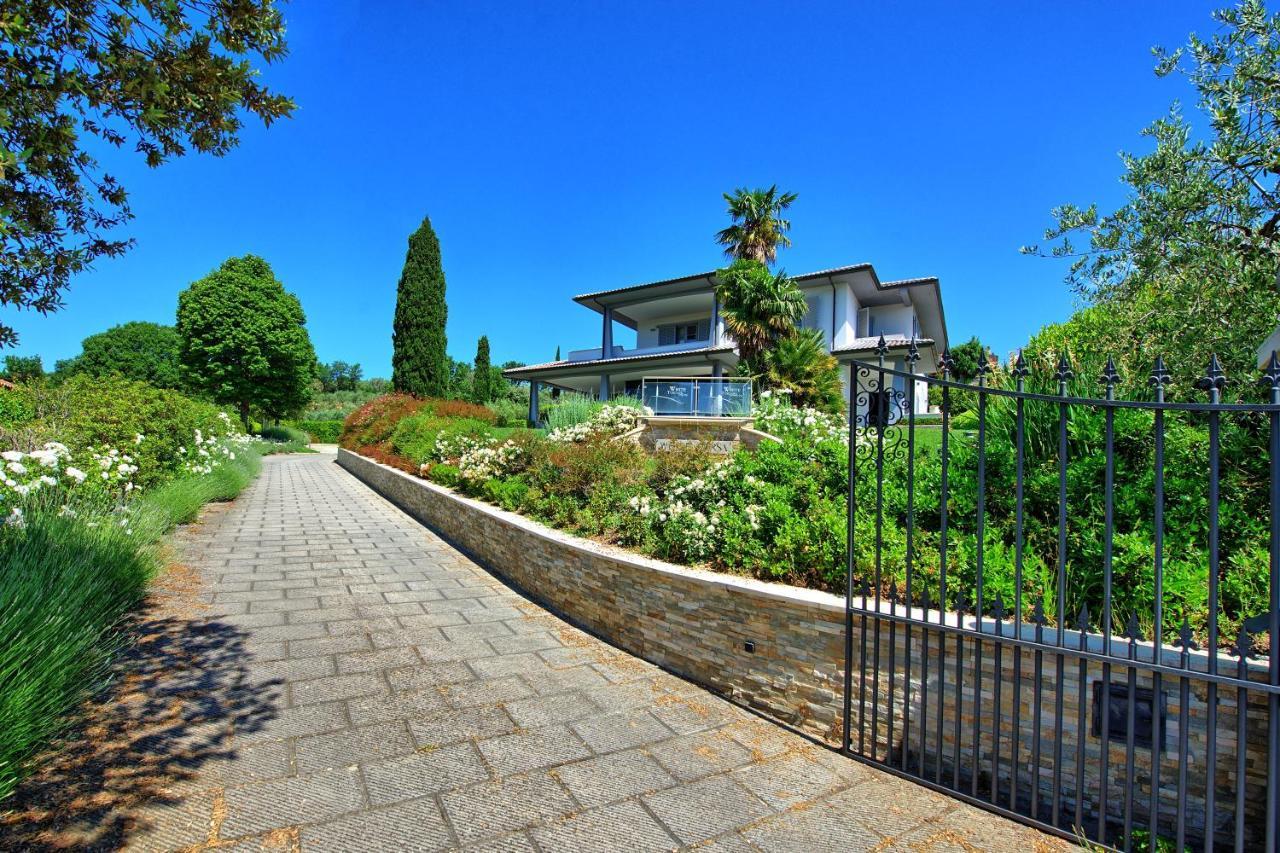 Casa White By Posarellivillas Castiglion Fiorentino Exterior foto